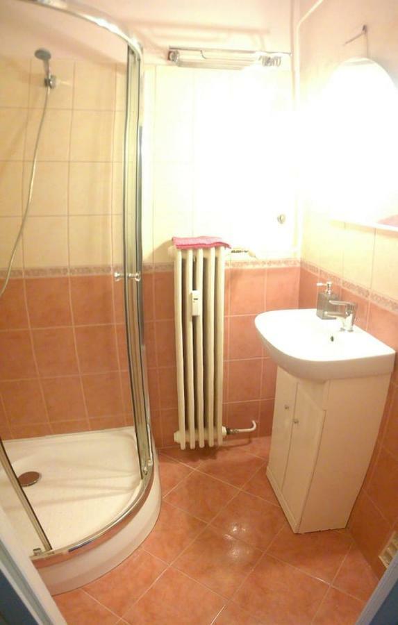 Startpont Apartman Pécs Exterior foto